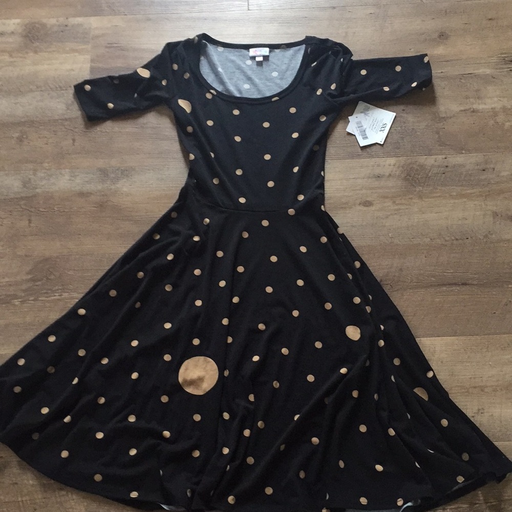 NWT lularoe Nicole dress